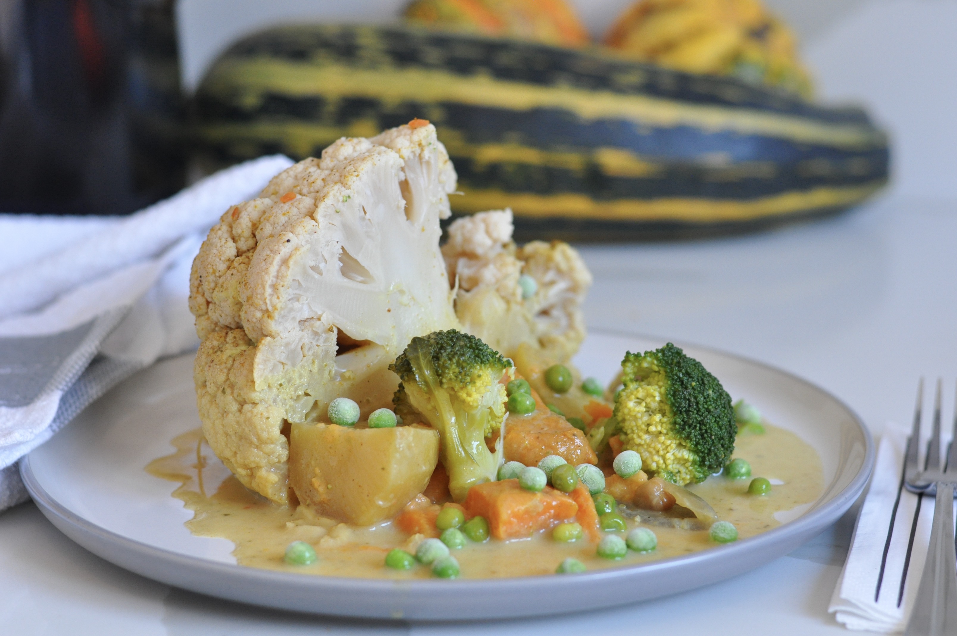 Vegan Cauliflower Curry (slow cooker version)